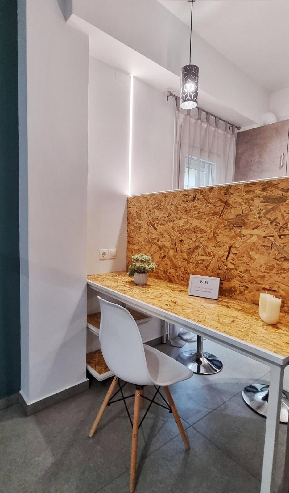Central Luxury Studio Lägenhet Ioánnina Exteriör bild