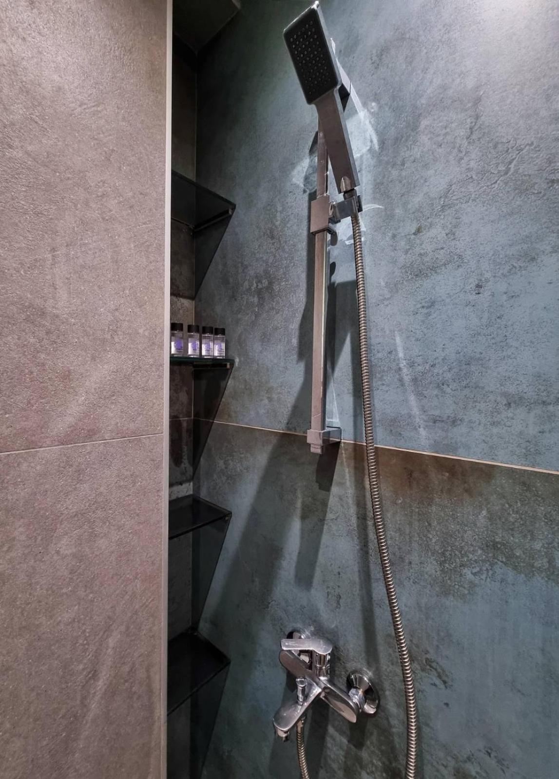Central Luxury Studio Lägenhet Ioánnina Exteriör bild